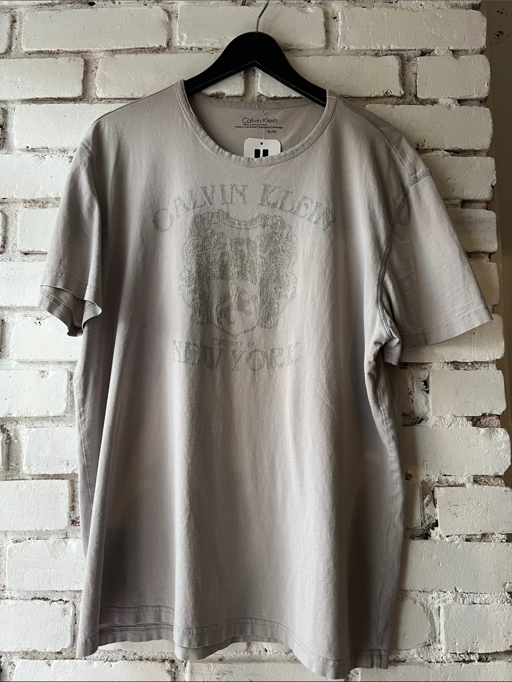 Calvin Klein Light Gray Graphic Crew Neck Tee lightweight cotton tee
